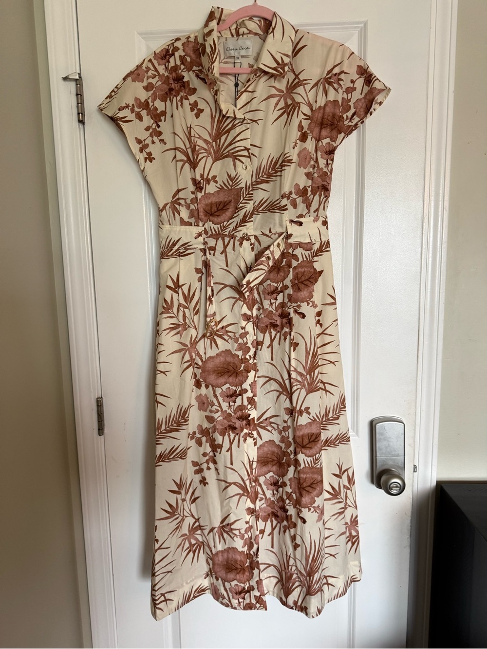 Cara Cara Sawyer Dress. (Worn Once) - Picture 4 of 5